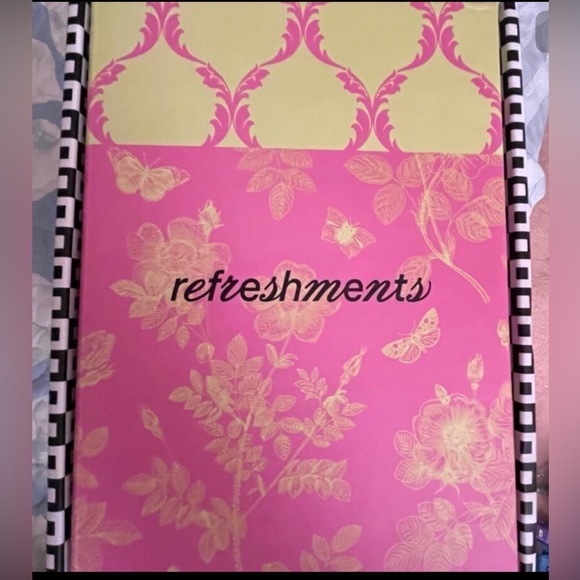 IPSY.. Refreshments Luscious Hand Cream Set with Floral Gift Box - Picture 2 of 10